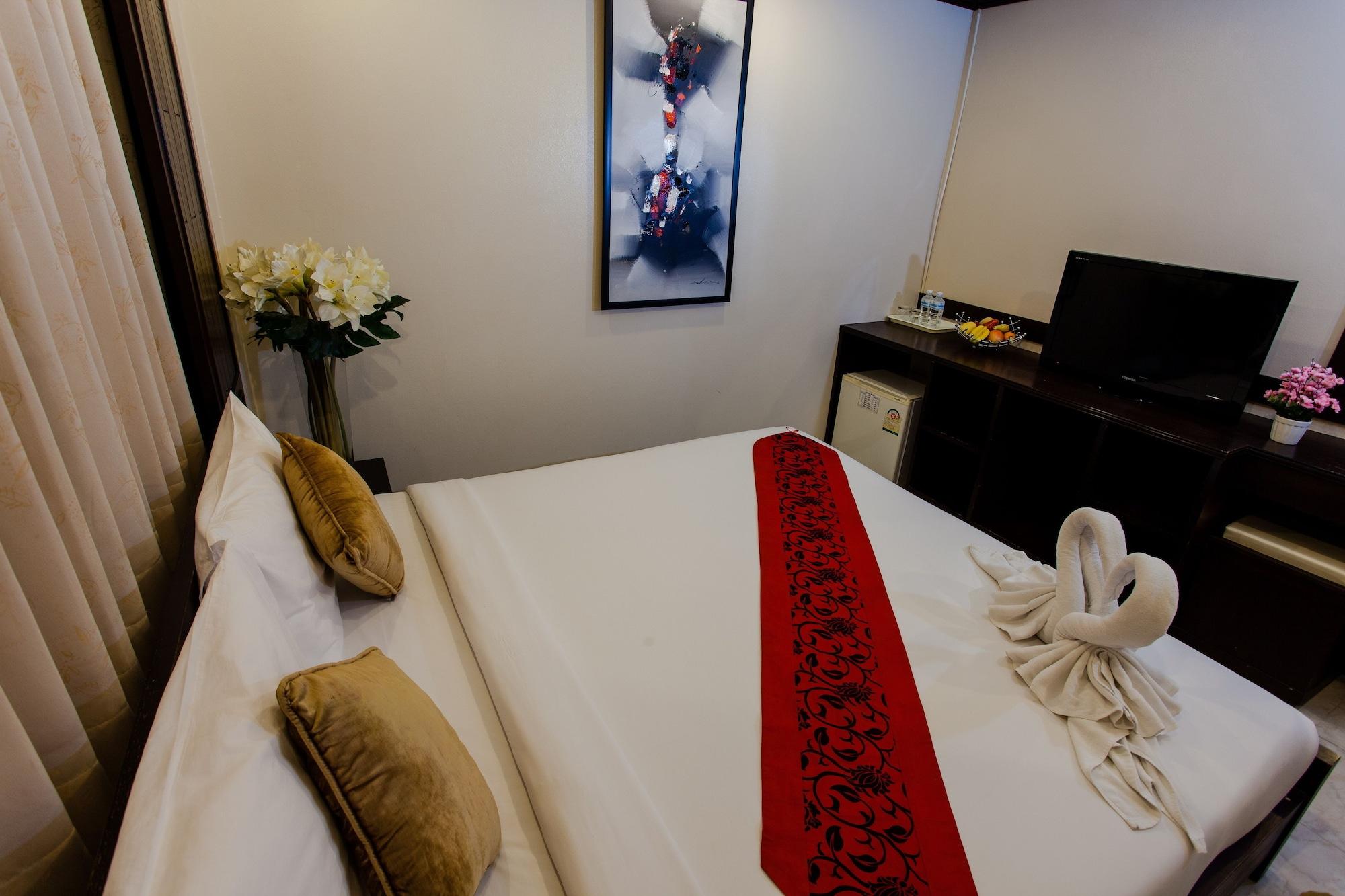 Hotel @ White Patong Zewnętrze zdjęcie