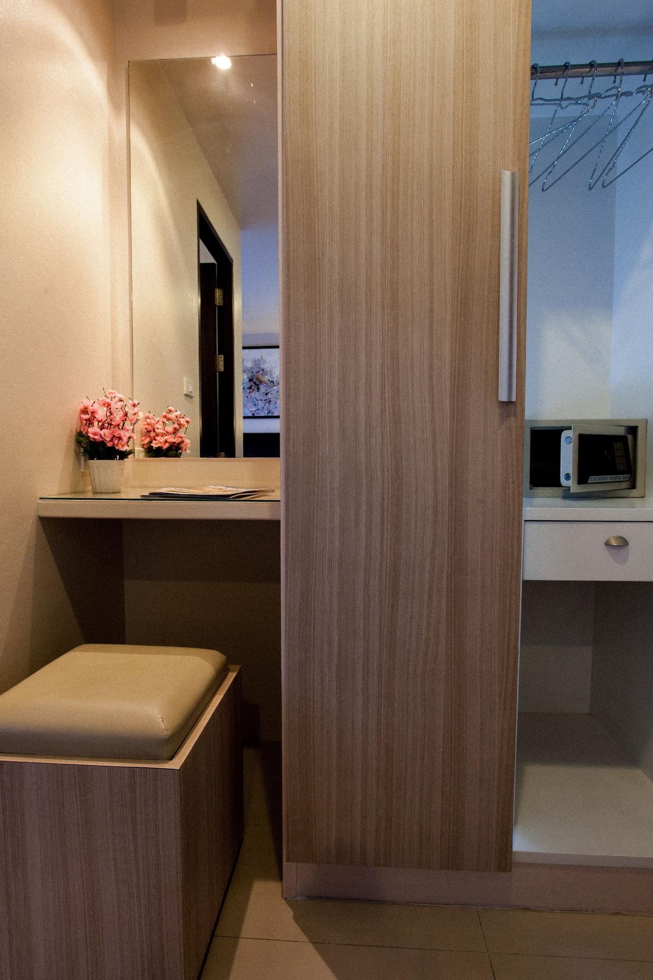 Hotel @ White Patong Zewnętrze zdjęcie