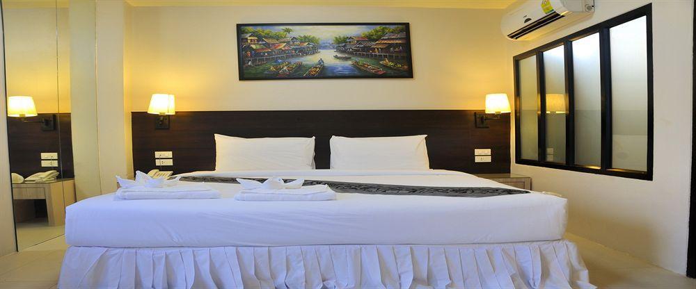 Hotel @ White Patong Zewnętrze zdjęcie