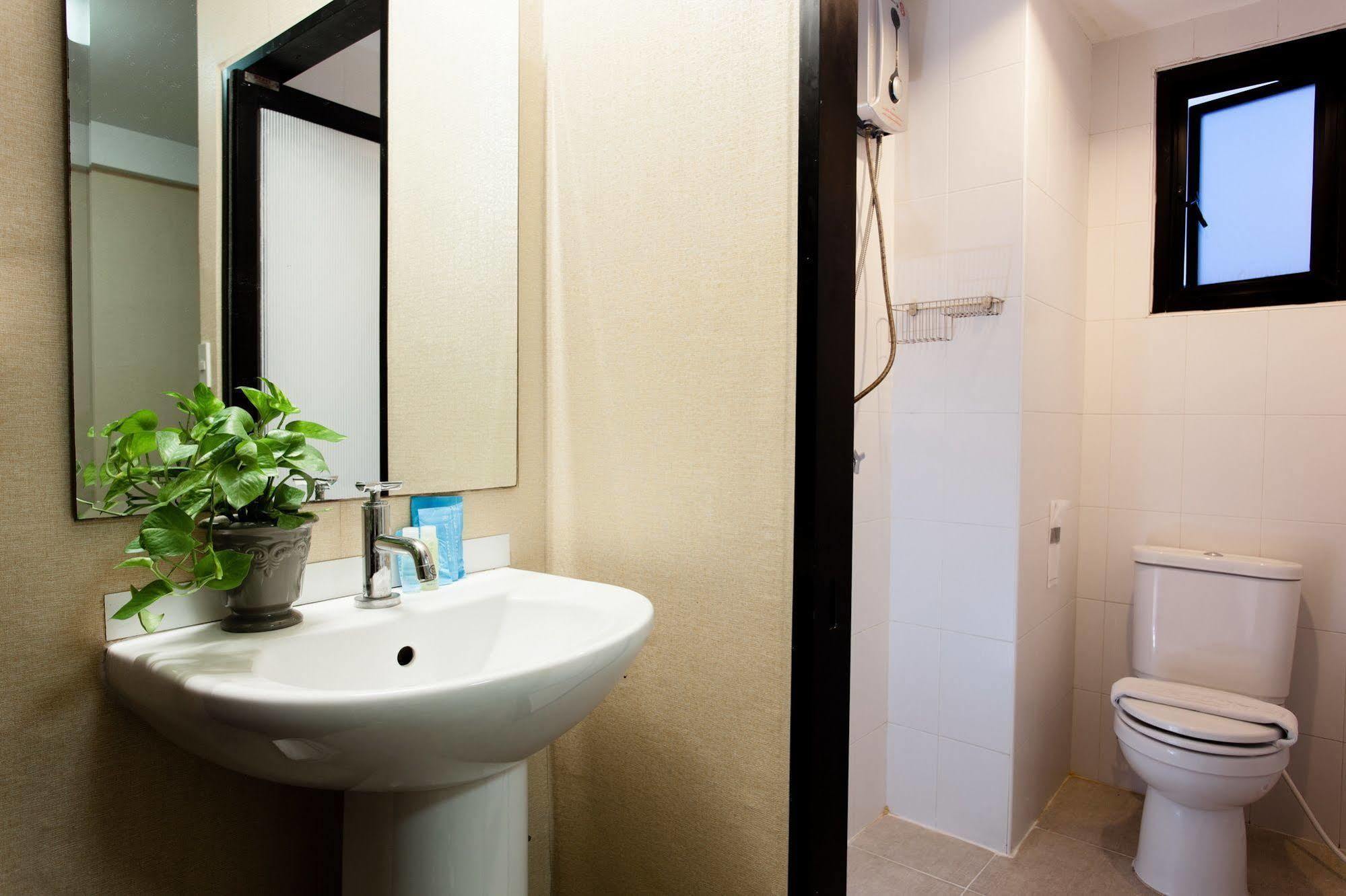 Hotel @ White Patong Zewnętrze zdjęcie